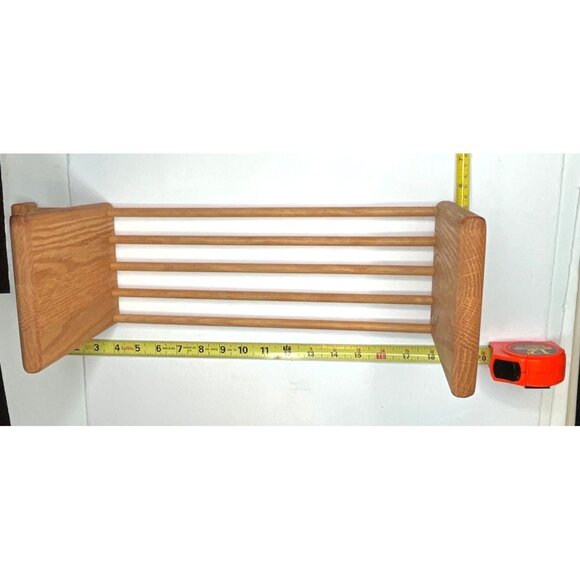 Adjustable Wooden Free-Standing Bookshelf With Slatted Design & Sturdy Structure - Picture 3 of 5